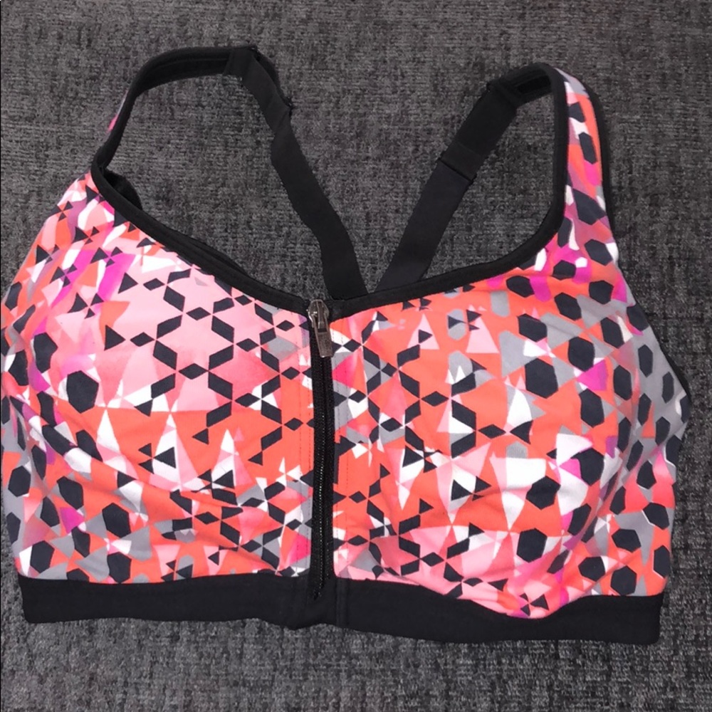 34DD VS Sport bra